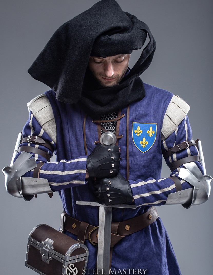 Vernon Roche's Blue Stripes Outfit (world of "The Witcher 3: Wild Hunt) photo made by Steel-mastery.com