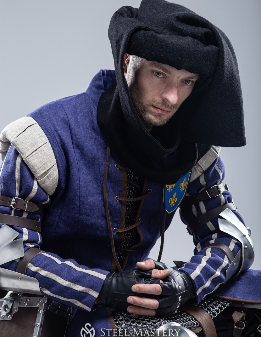 Vernon Roche's Blue Stripes Outfit (world of "The Witcher 3: Wild Hunt) photo made by Steel-mastery.com