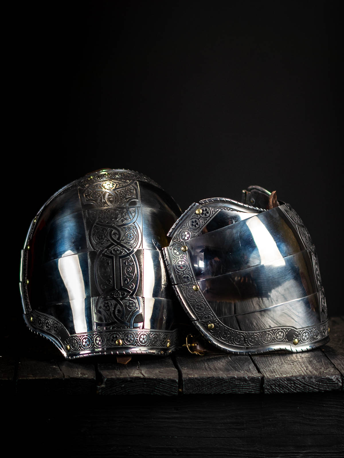 Medieval plate armor, Steel armor for sale