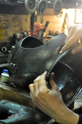 medieval_helmet_armet_in_the_process_of_crafting