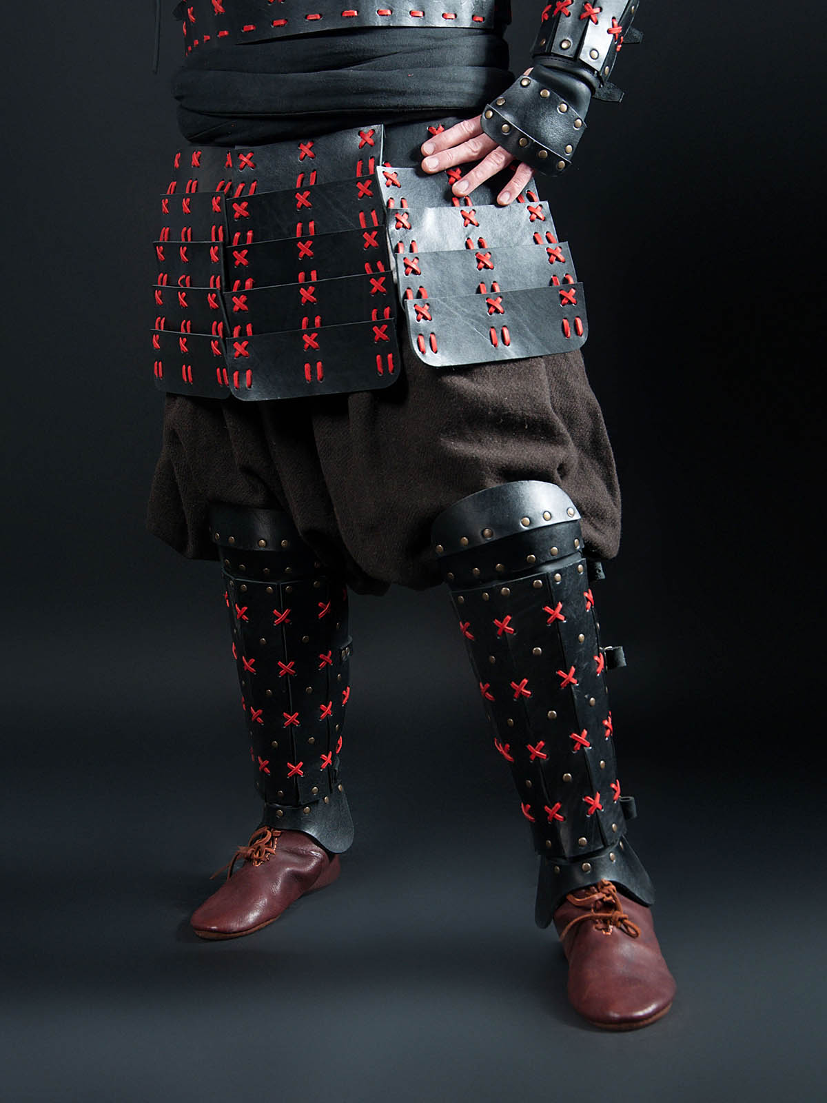 O Yoroi Japanese samurai leather warrior armor set for ...